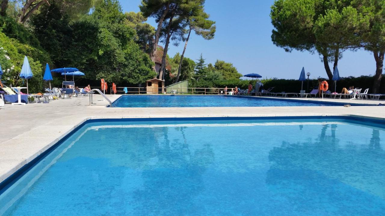 Residence Napoleon Procchio  Exterior foto